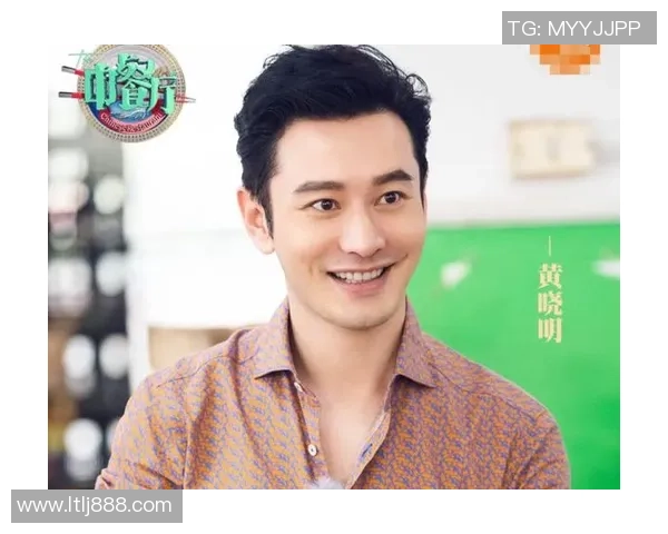 某足球明星吃中国零食视频引发热议粉丝纷纷模仿挑战美味分享文化