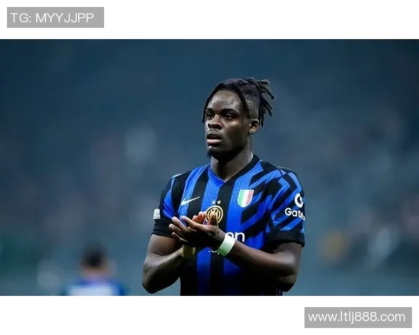 足球场上最具花哨技巧的球星是谁 他为何能成为场上耀眼的焦点